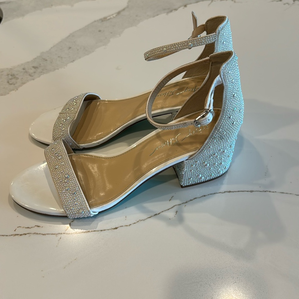 Betsey Johnson pearl heels
